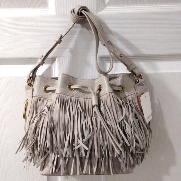 Samantha Vega Grey Leather Fringe Drawstring Bags, Handbags, Magnetic Closure - Picture 3 of 17